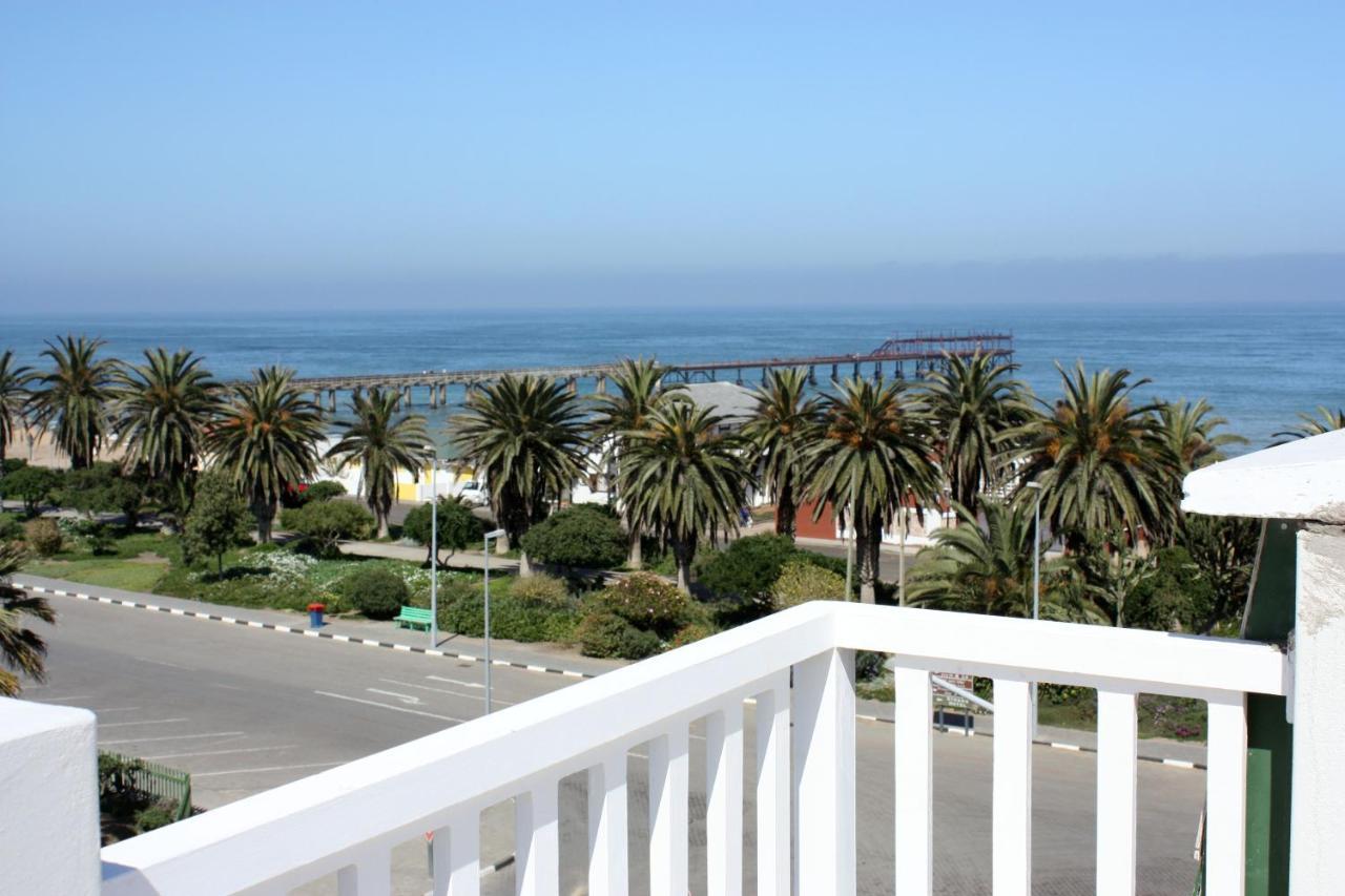 Hotel Zum Kaiser Swakopmund Exterior photo